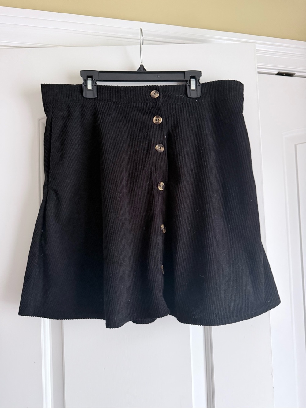 Womans Black Skirt ~ vertical button-front design